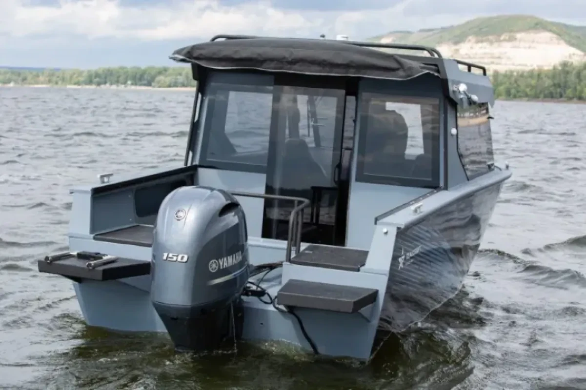 Салют Realcraft 600 Cabin