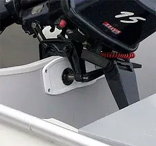 Накладка на транец (металлическая) DJ1202B