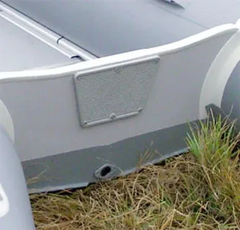 Badger Накладка на транец (пластиковая)