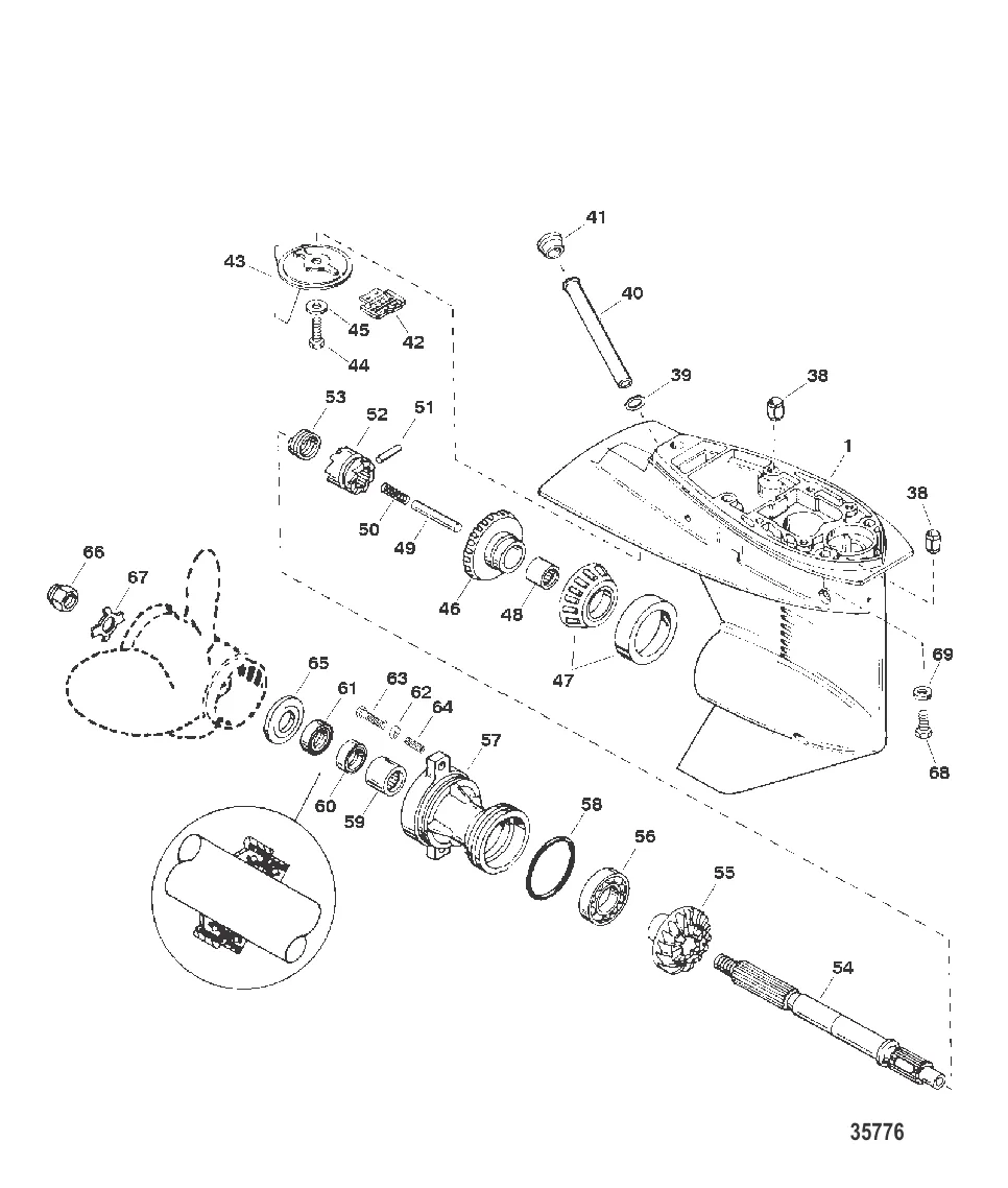 Картер редуктора в сборе Вал гребного винта