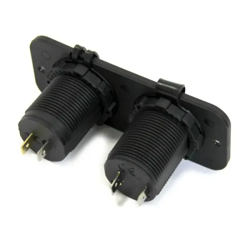 EASTERNER Панель с USB-разъемом 5В/2.4А и прикуривателем, черная