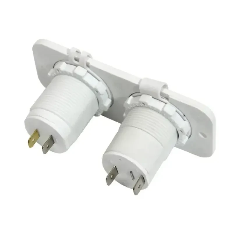 EASTERNER Панель с USB-разъемом 5В/2.4А и прикуривателем, белая