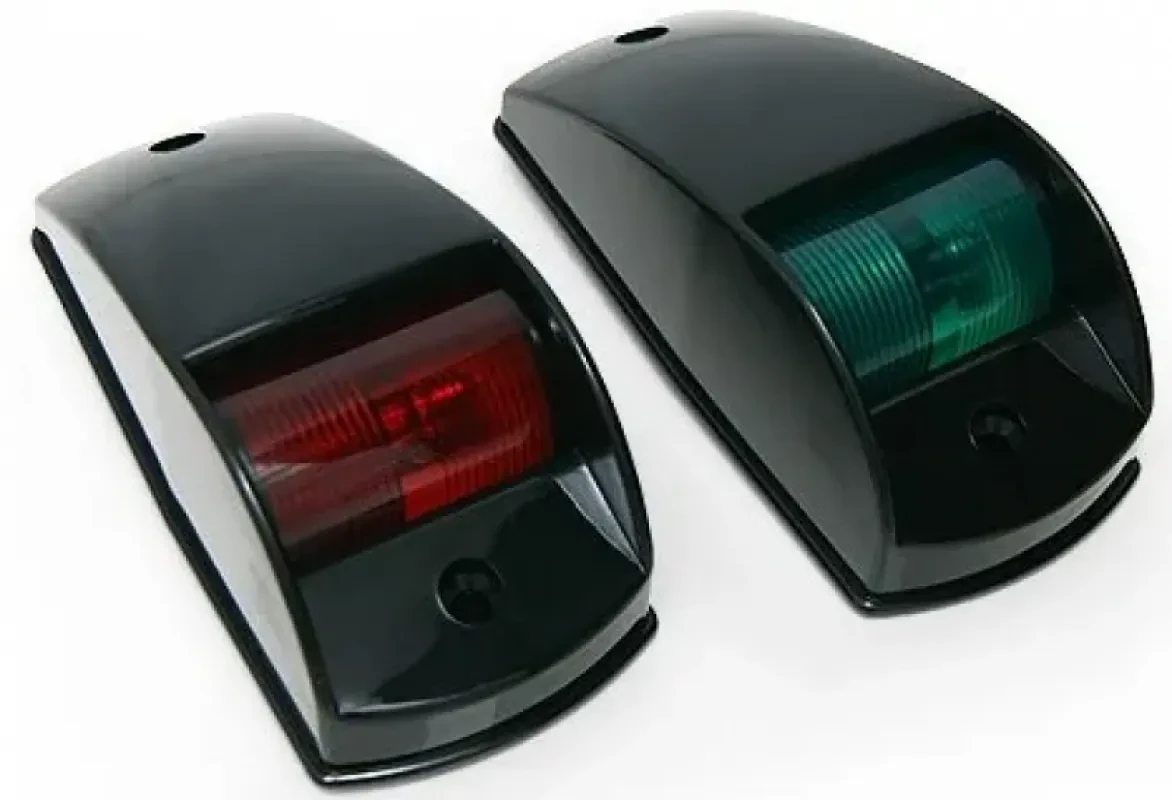 EASTERNER Огни бортовые 60х135 мм, черный корпус