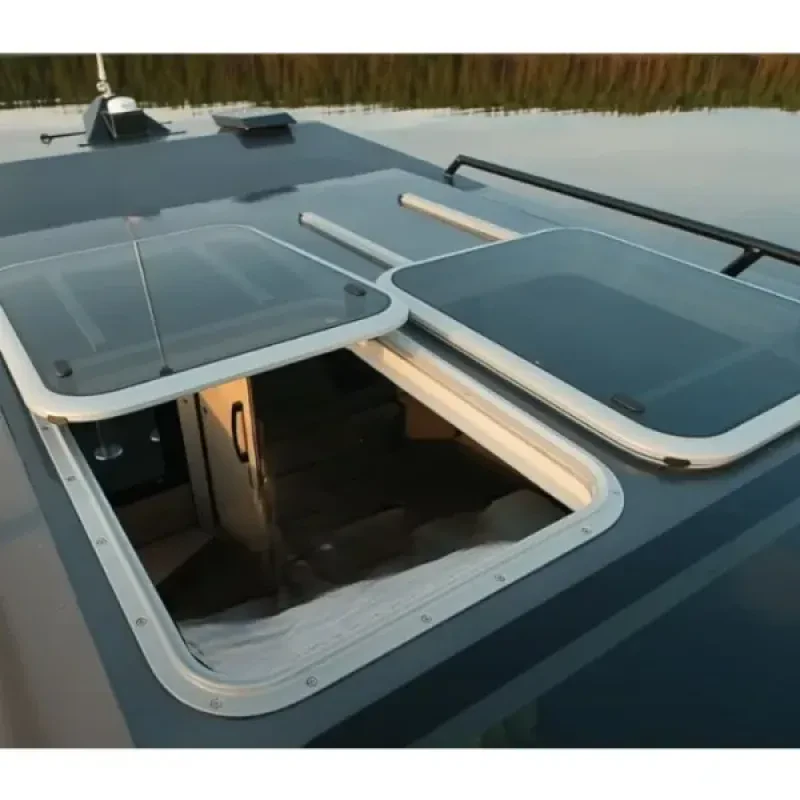 Техномарин Люк палубный сдвижной Альбатрос ACR (акрил) 835x785