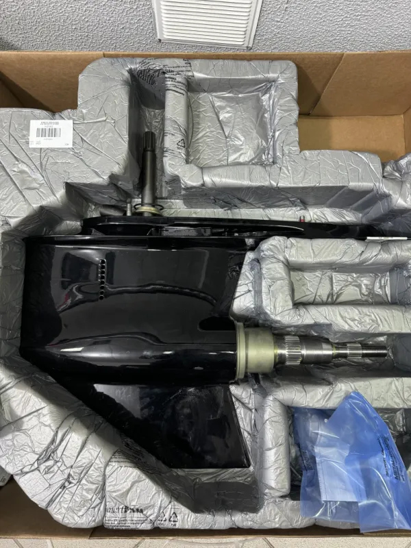 Нижняя часть редуктора Mercuiser Bravo 3 III