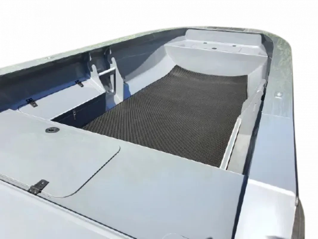 ЭВА коврик (черный) на Swimmer 370 XL