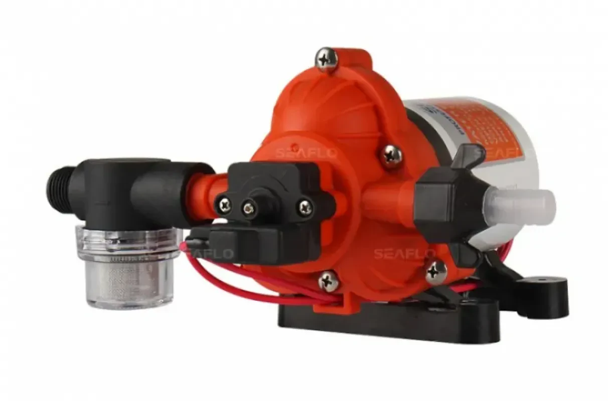 SEAFLO Трехкамерный мембранный насос 33 SERIES 10,6 л/мин, 12В