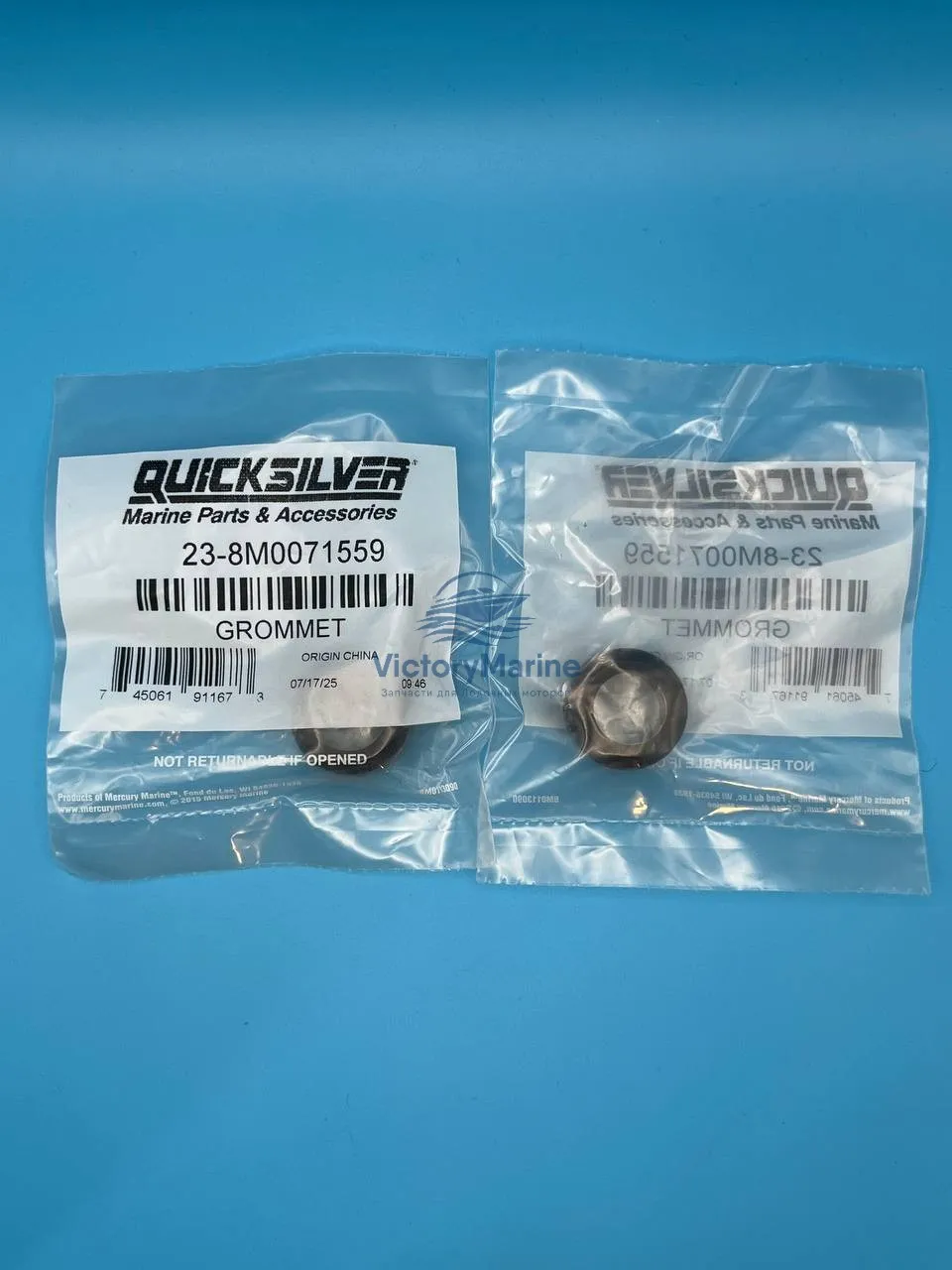 8M0071559 Втулка клапанной крышки (QUICKSILVER)