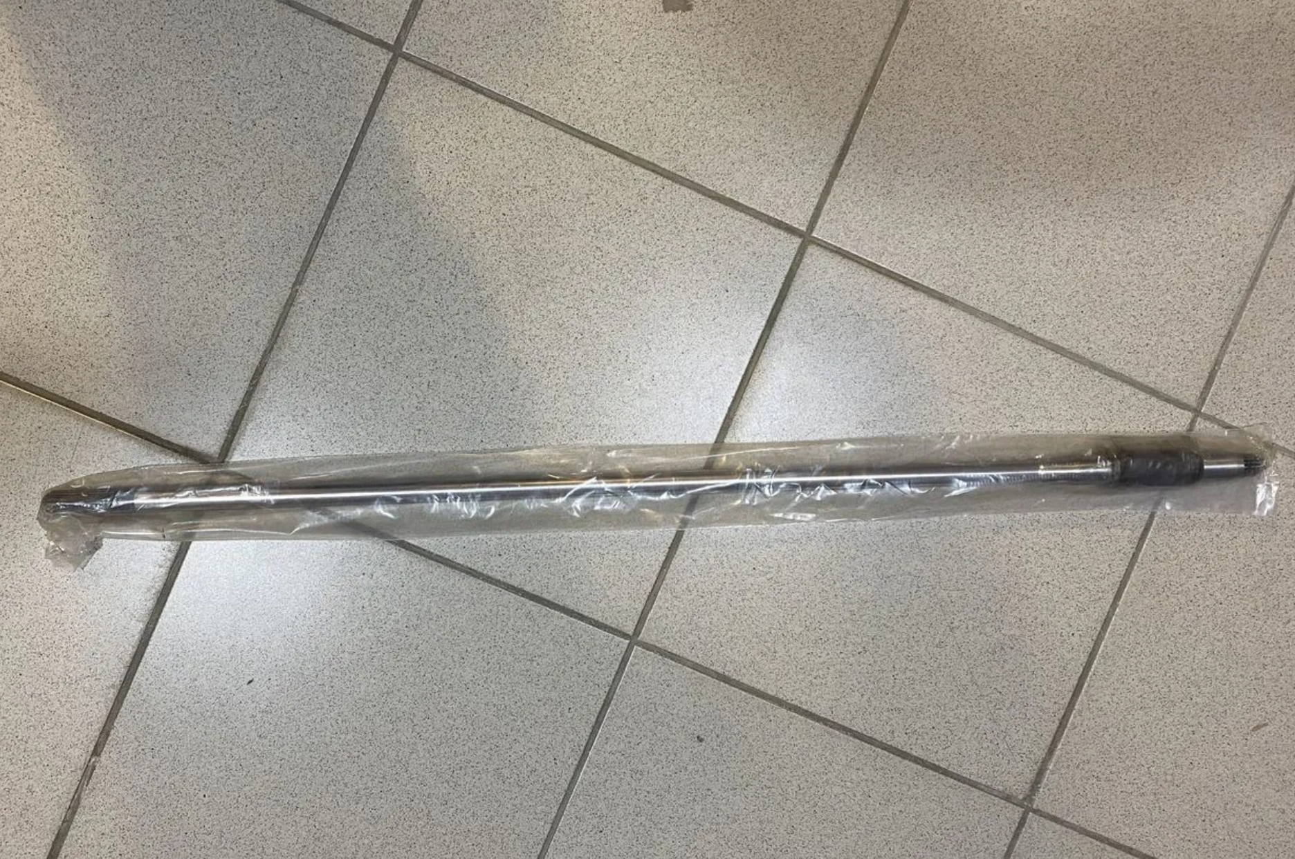 888574 ВЕДУЩИЙ ВАЛ XXL Mercury Verado L6 888574t01