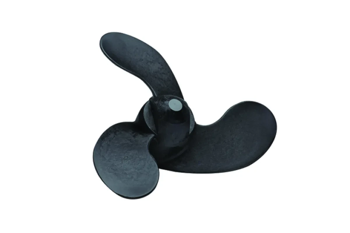 Винт гребной Mercury Black Max, диаметр 7 3/8, шаг 6, 2,5-3,5 л.с.