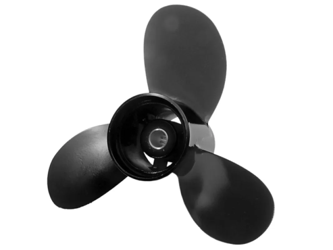Винт гребной Mercury Black Max, диаметр 8 7/8, шаг 7 1/2, 9,9 л.с.