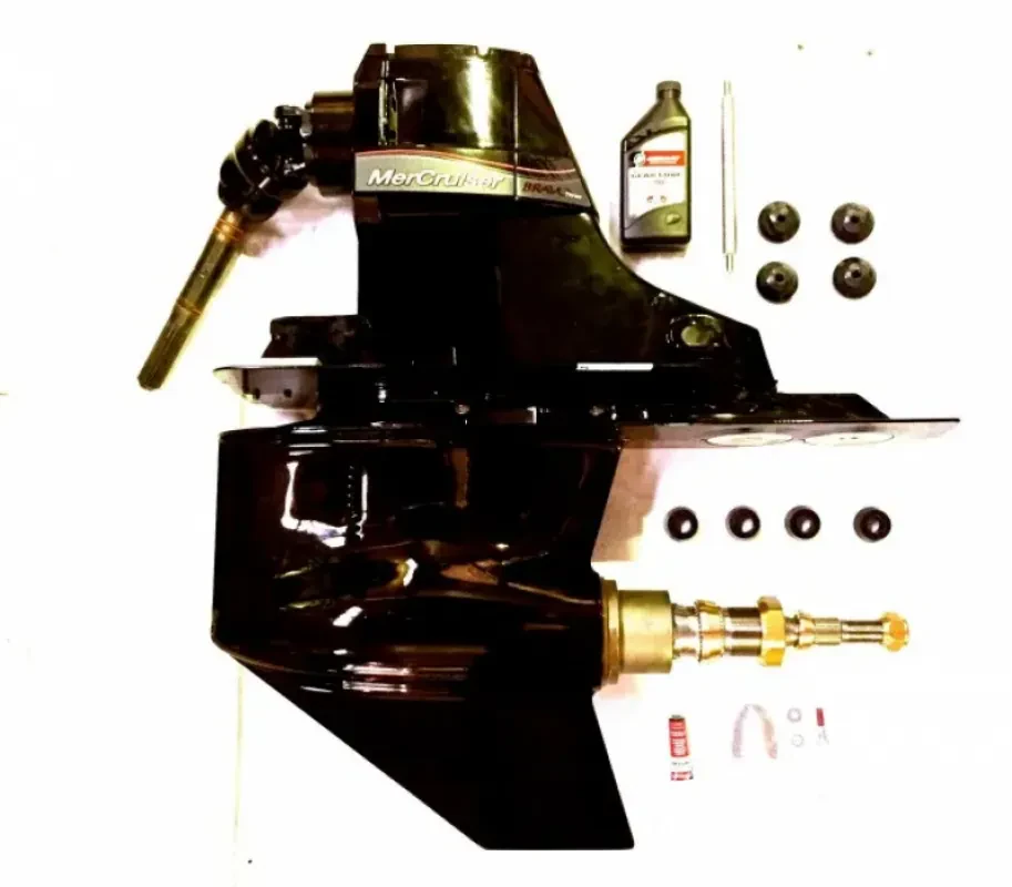 Mercury Marine Поворотно-откидная колонка Mercruiser Bravo III 2.00