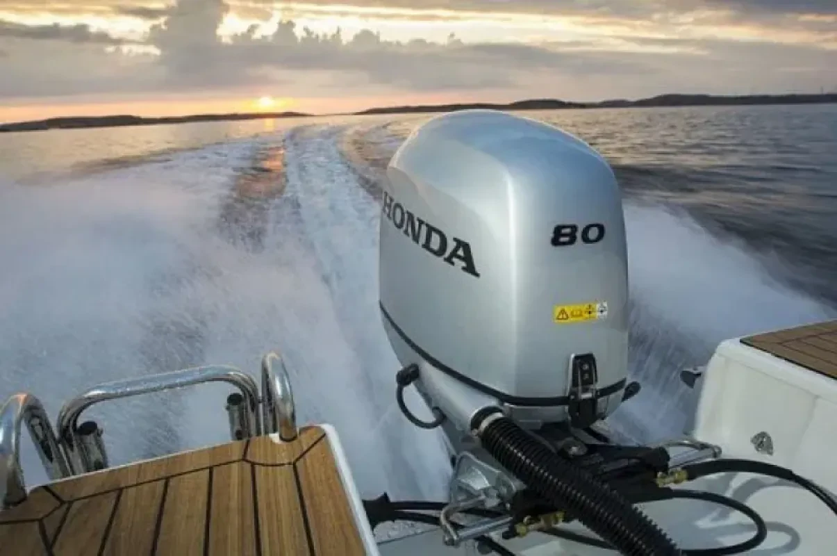 Лодочный мотор HONDA