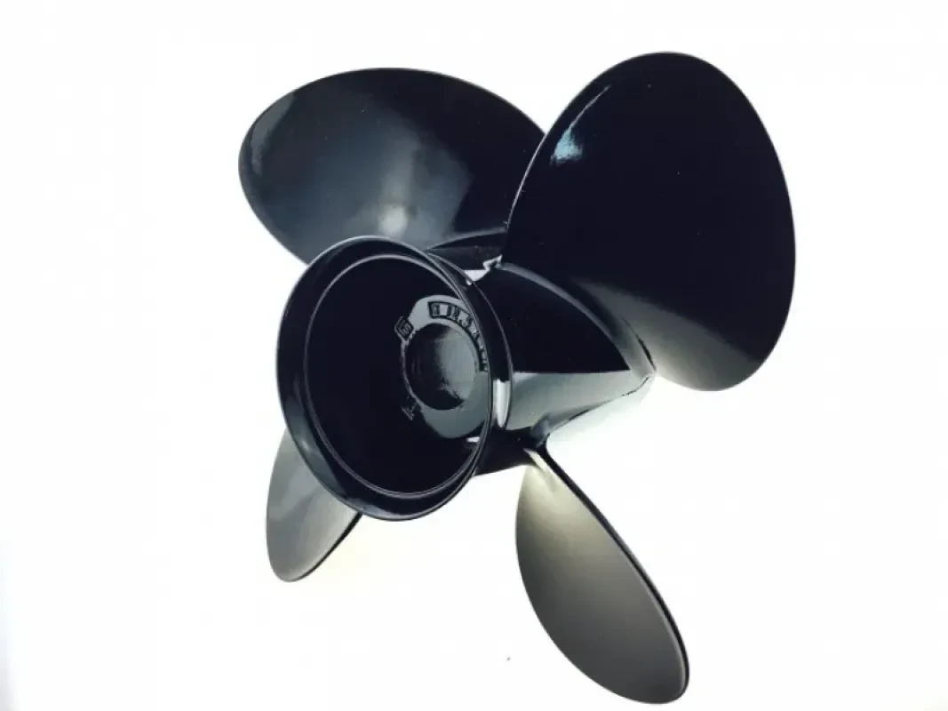 Винт SpitFire Mercury 13х17