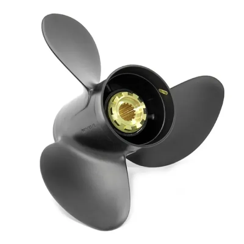 Винт гребной Solas , 3x13.3x17 (R)