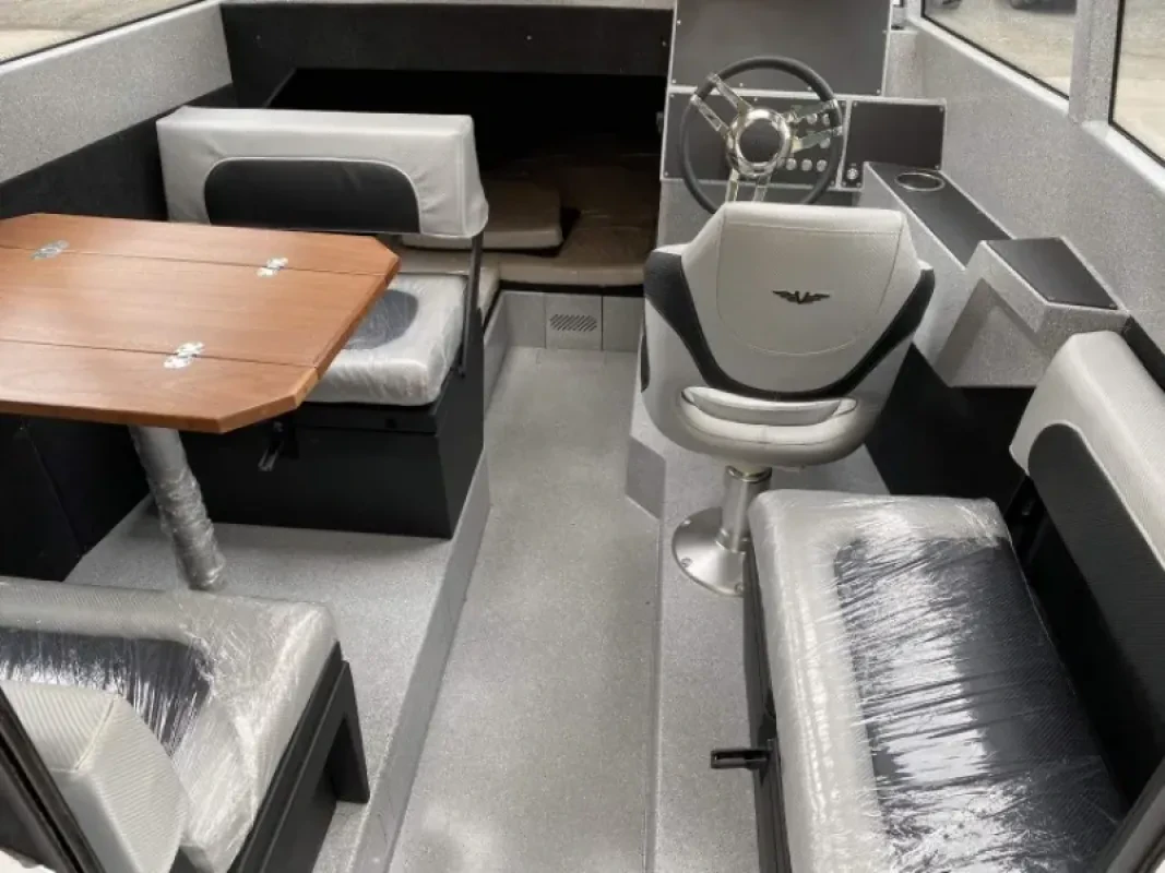 Vboats Лодка "VOYAGER 700 Cabin"
