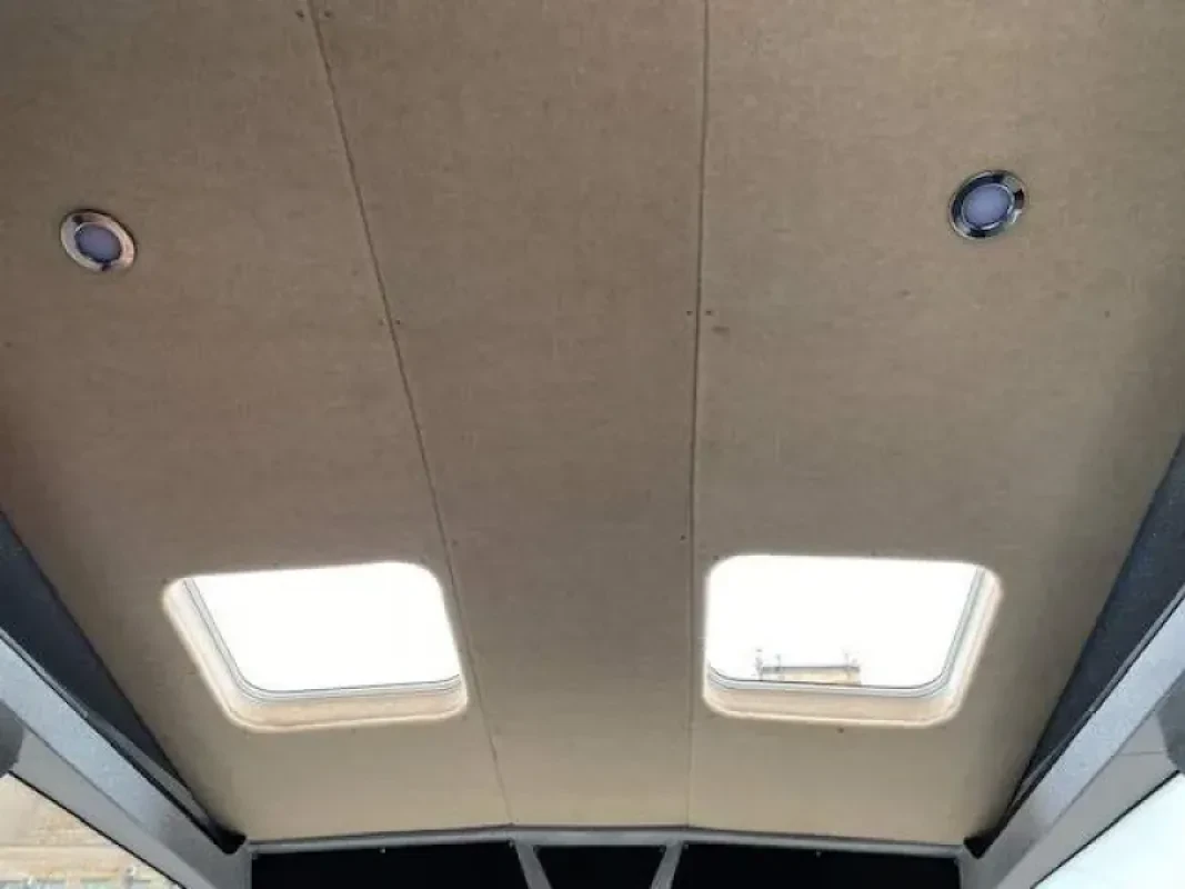 Vboats Лодка "VOYAGER 700 Cabin"