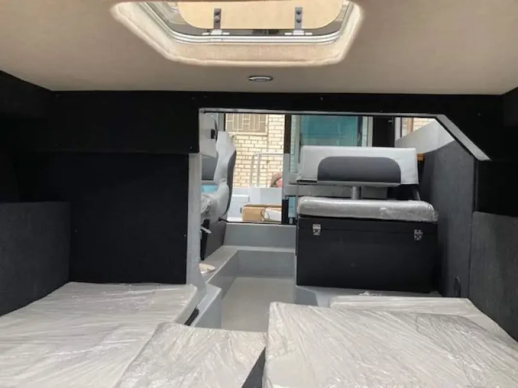 Vboats Лодка "VOYAGER 700 Cabin"