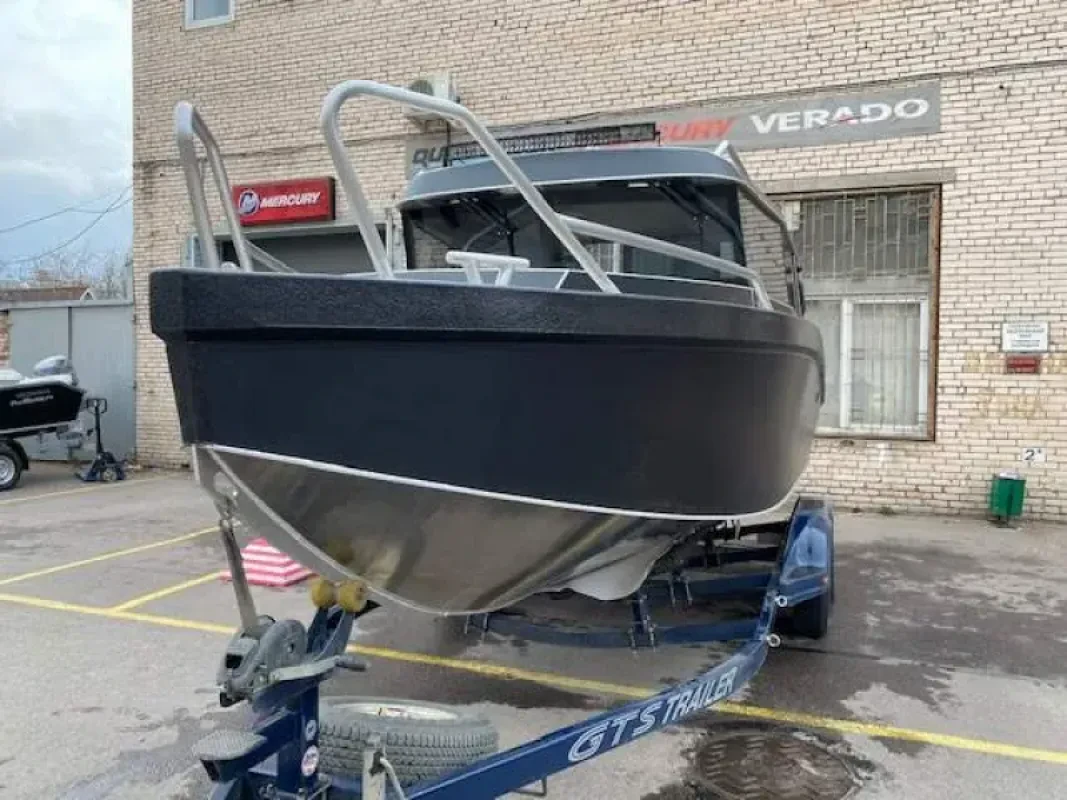 Vboats Лодка "VOYAGER 700 Cabin"