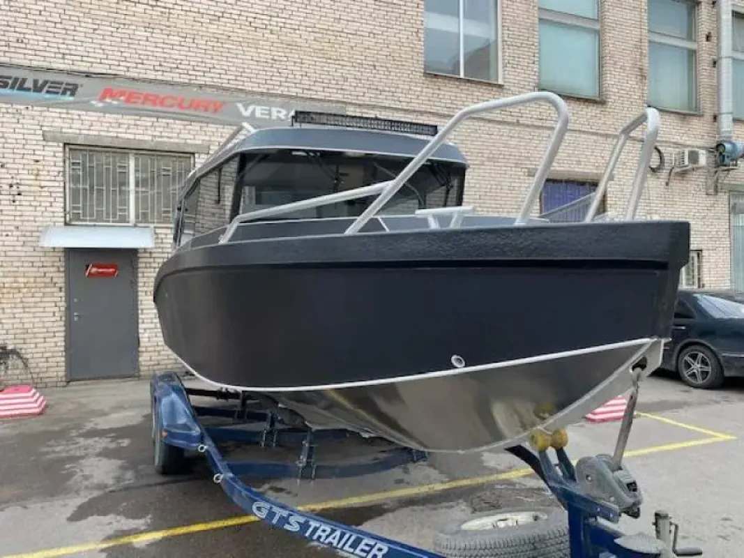 Vboats Лодка "VOYAGER 700 Cabin"